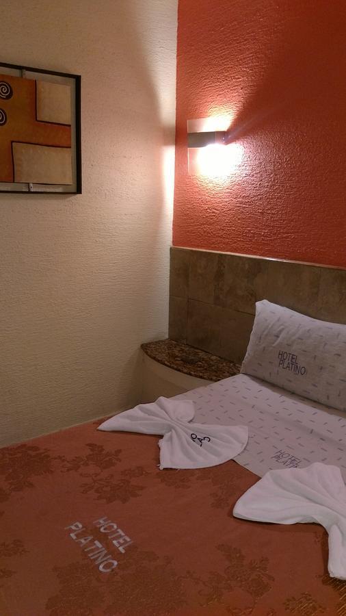 Hotel Platino Guadalajara Exteriör bild